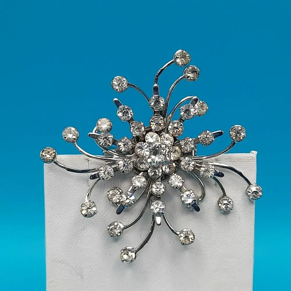 Vintage Rhinestone Starburst Brooch Silver Tone Bridal Pin 2.5”